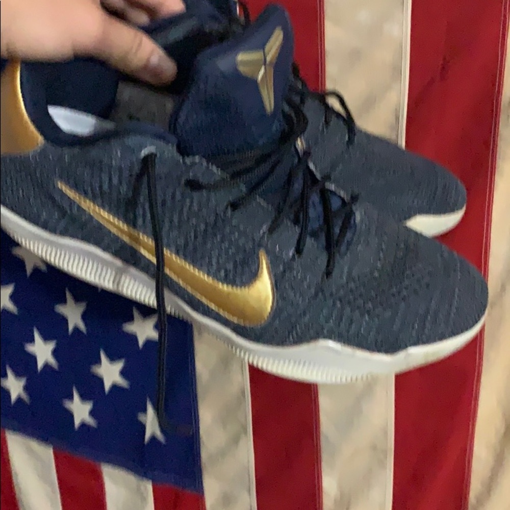 Kobe Bryant shoes